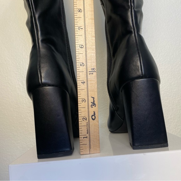 NWB Wild Pair Black Knee-High Block Heel Boots Size 10 - Picture 8 of 14